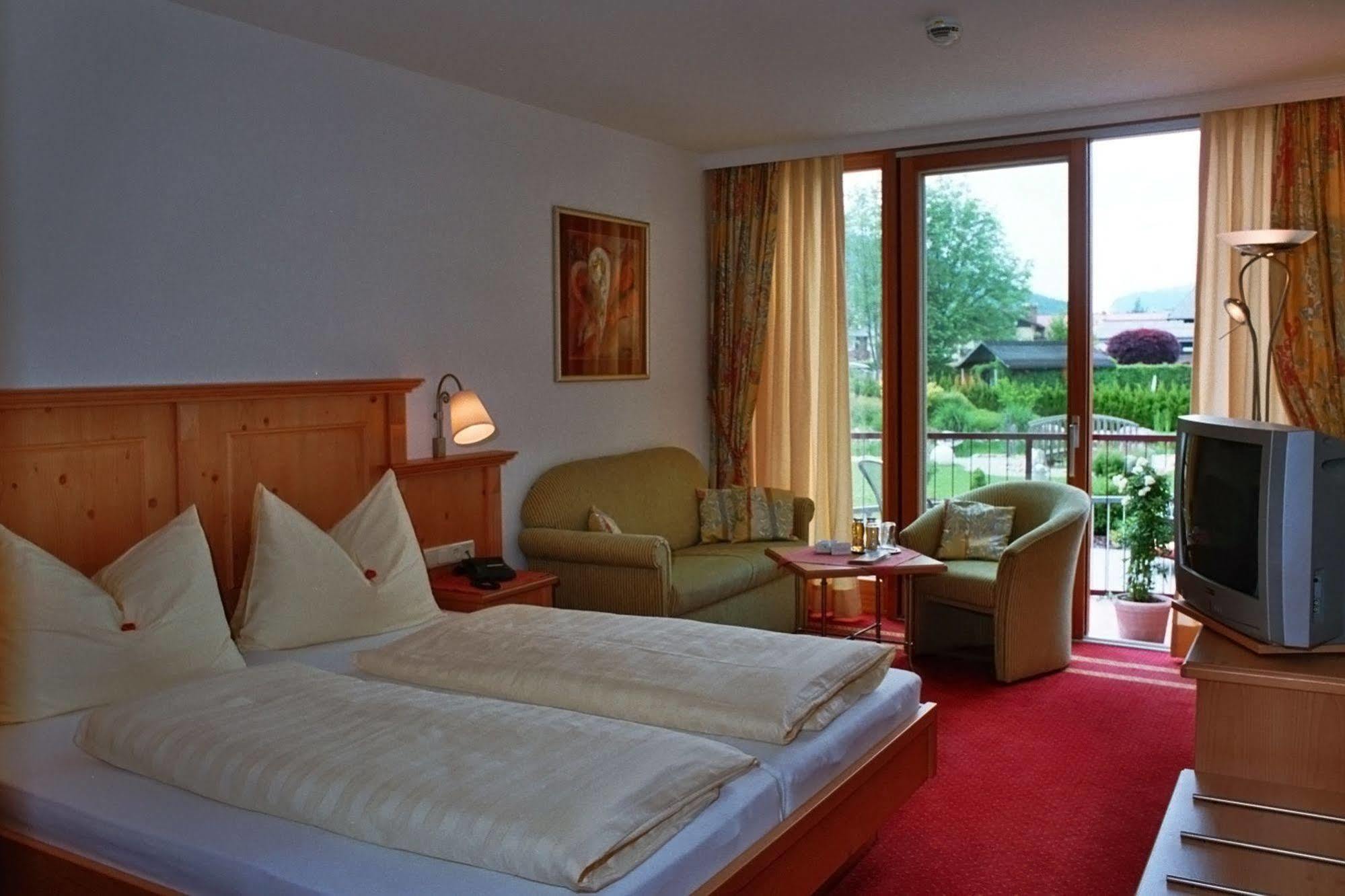 Hotel Goldener Stern Abtenau Exteriér fotografie
